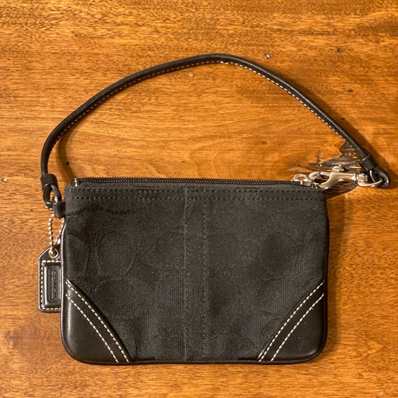 Coach wristlet - small - Picture 1 of 2